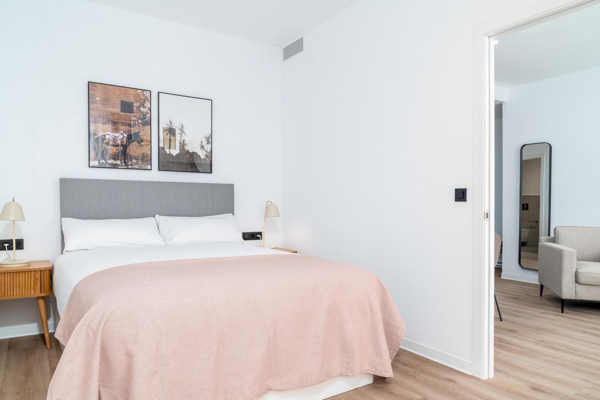 Limehome Valencia Carrer D'Antonio Ferrandis Extérieur photo
