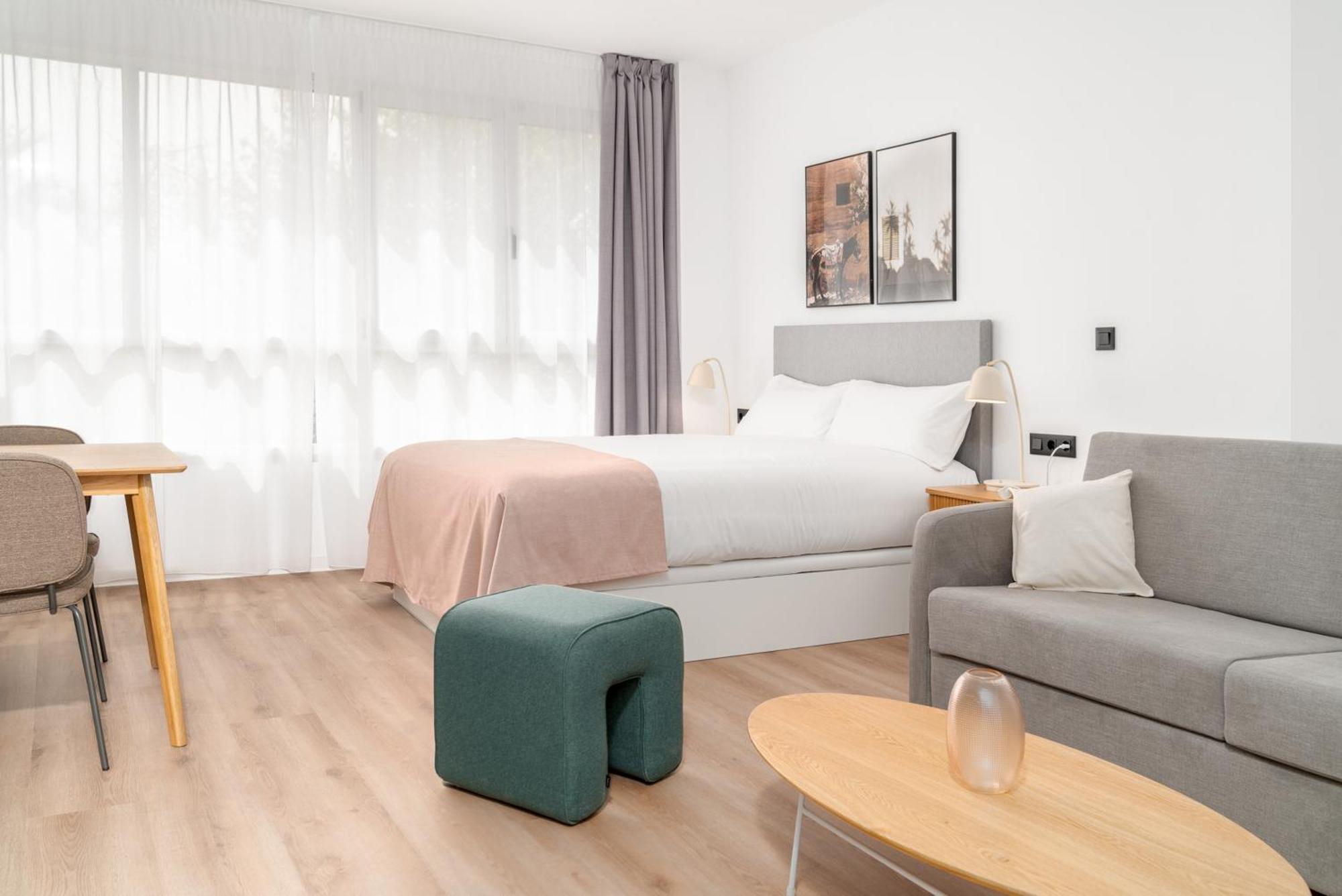 Limehome Valencia Carrer D'Antonio Ferrandis Extérieur photo